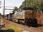 CSX 719 leads Q404